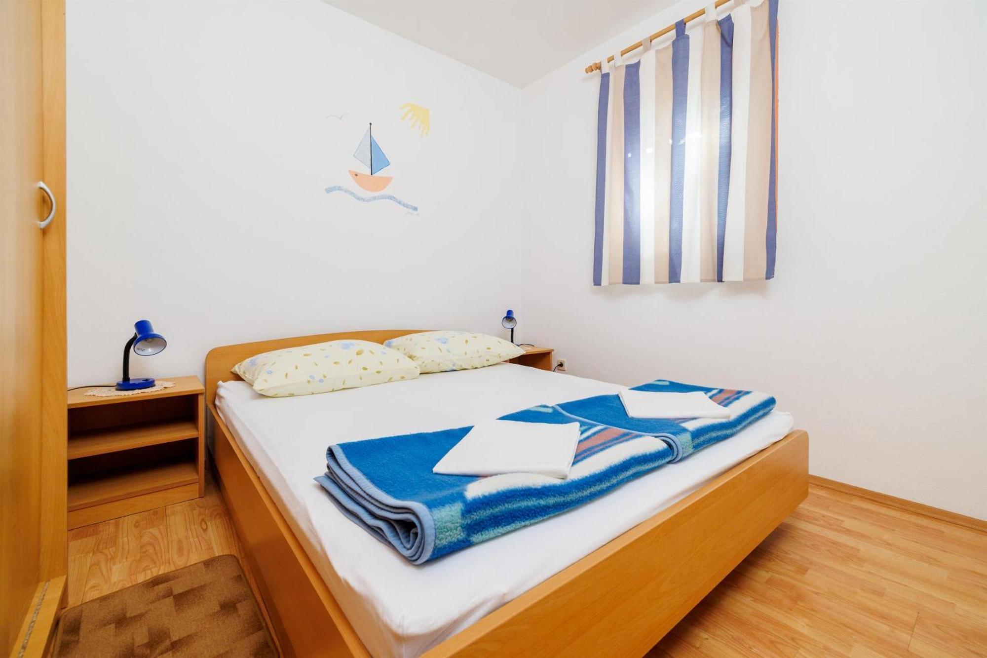 Apartment Julija Povile Bagian luar foto