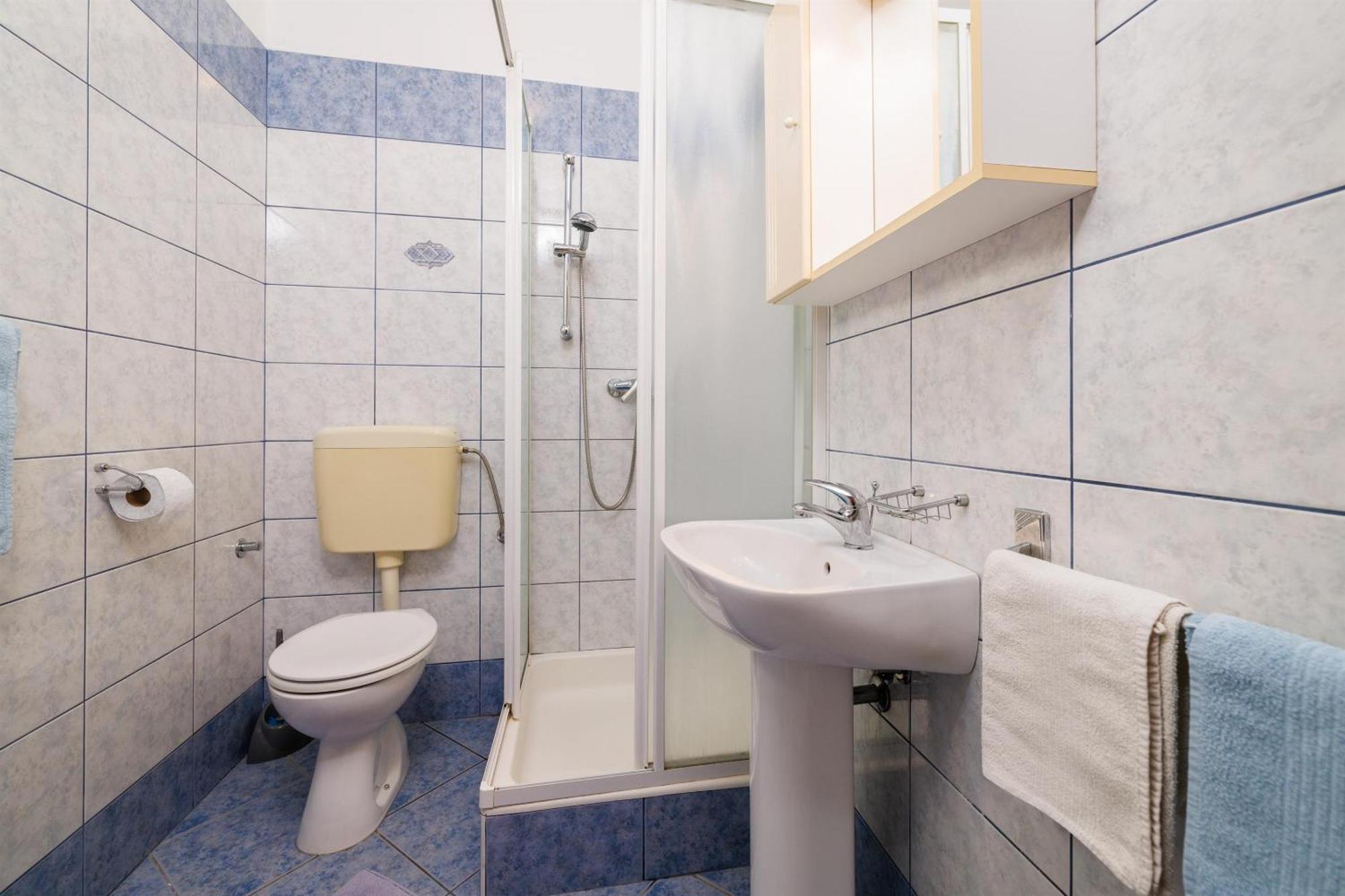 Apartment Julija Povile Bagian luar foto